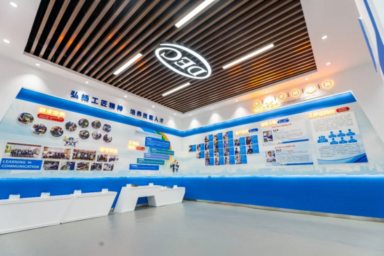 8ADDD09FD8CA29E4A65EDF89749_E595BE72_C7B4A