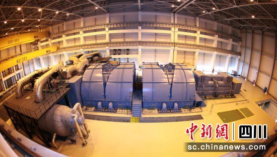 “华龙一号”全球首堆树模工程福清核电汽轮发电机组。亿万先生 供图