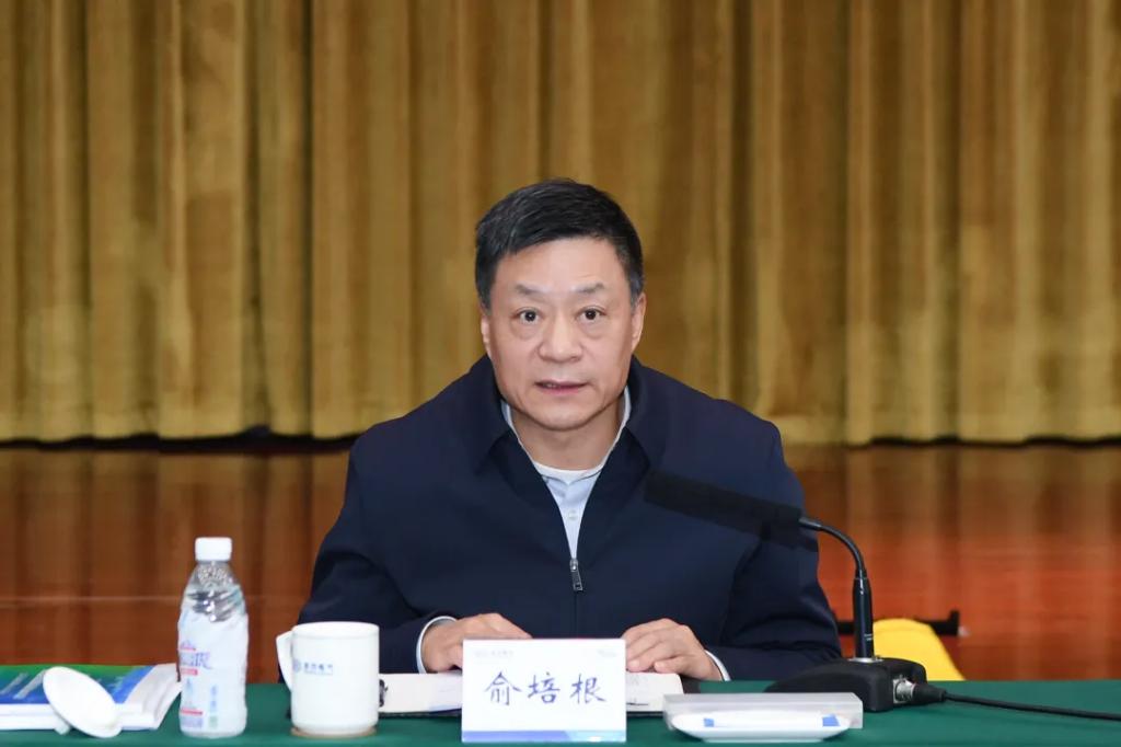 82ED9518C47190E3C8889342F1E_FED7FC9C_D42D