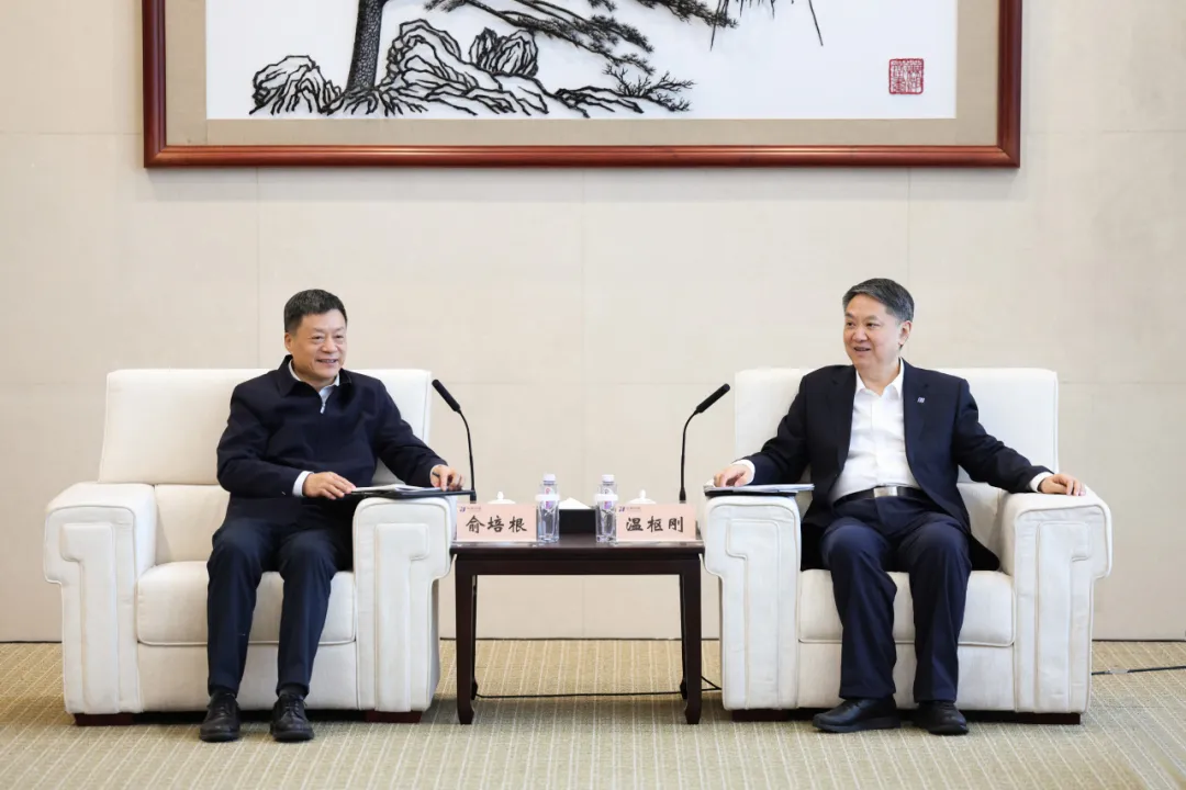 C6DFD75D444FD1BF3DBAE8142B9_1A9E9285_D505C