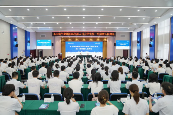 2EEC5BD5D8BD36A8EBE400EEDA1_2C519563_C7B4A