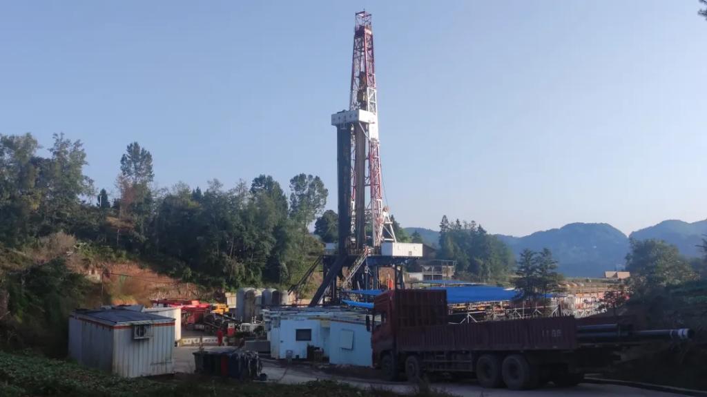 85D3172C38EB7845A3DAA781260_EB137B8C_D7F1