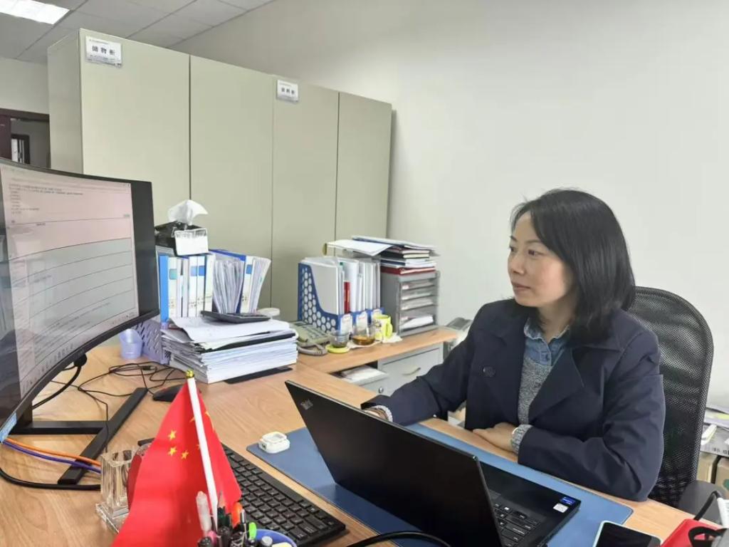 6529A0C65271554167EFF7859E2_CDF2FDBB_1356A