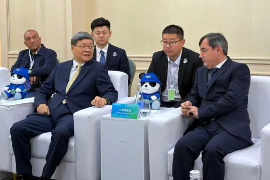 1F14D9D2B8D84827662878441FB_512C54A8_C7B4A